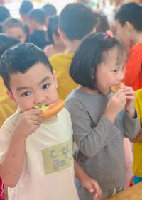 Thưởng thức nào