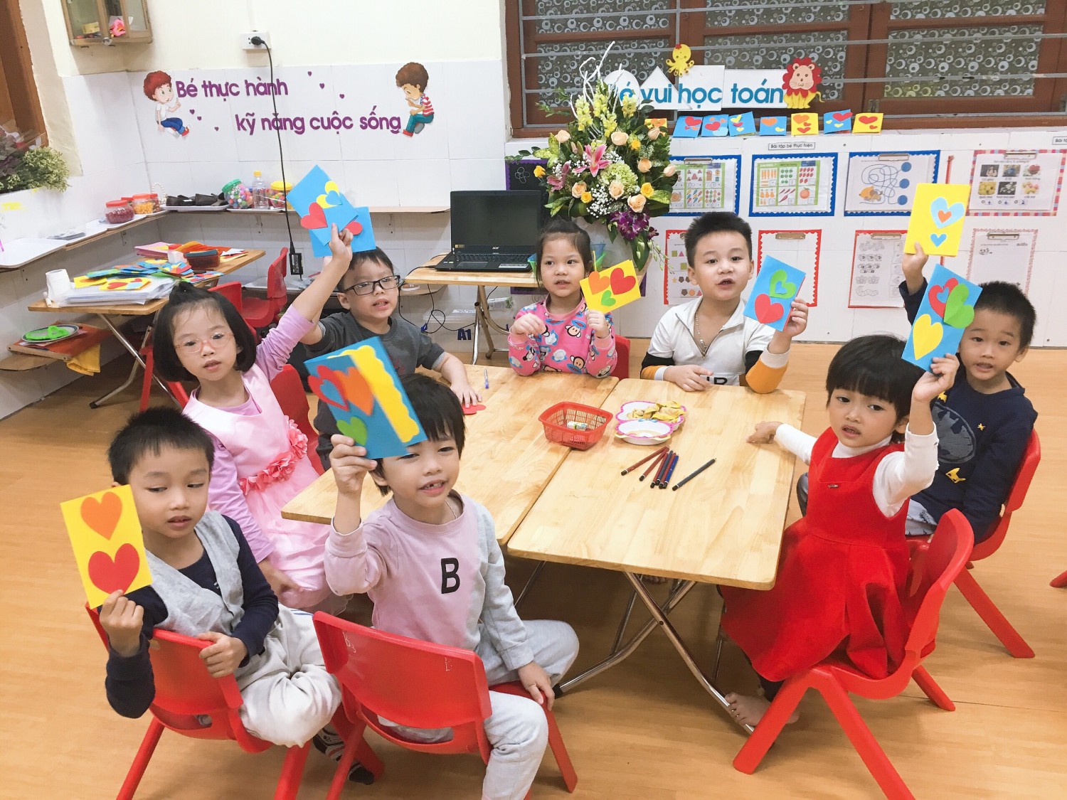 Các bé lớp A1 (5 6 tuổi) trường MN Ánh Dương