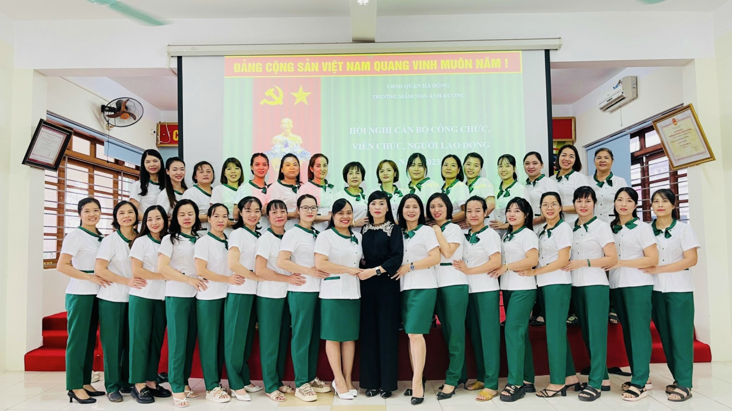 TẬP THỂ CBGVNV TRƯỜNG MN ÁNH DƯƠNG